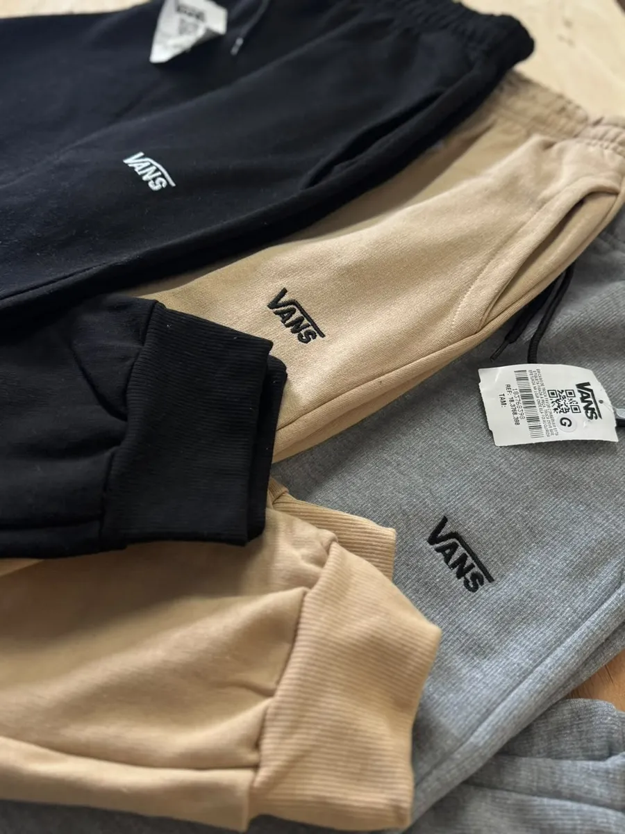 Calça Moletom — foto 2 de 8